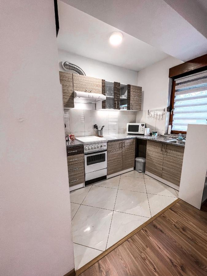 Apartment Park บันยาลูกา ภายนอก รูปภาพ